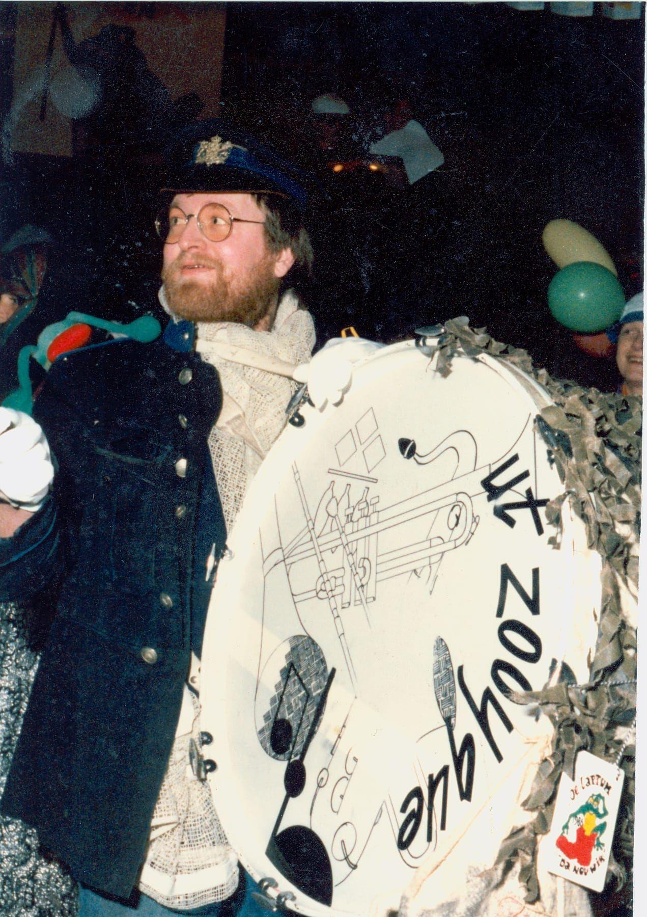D.E. Ut Zooyque in 1986
