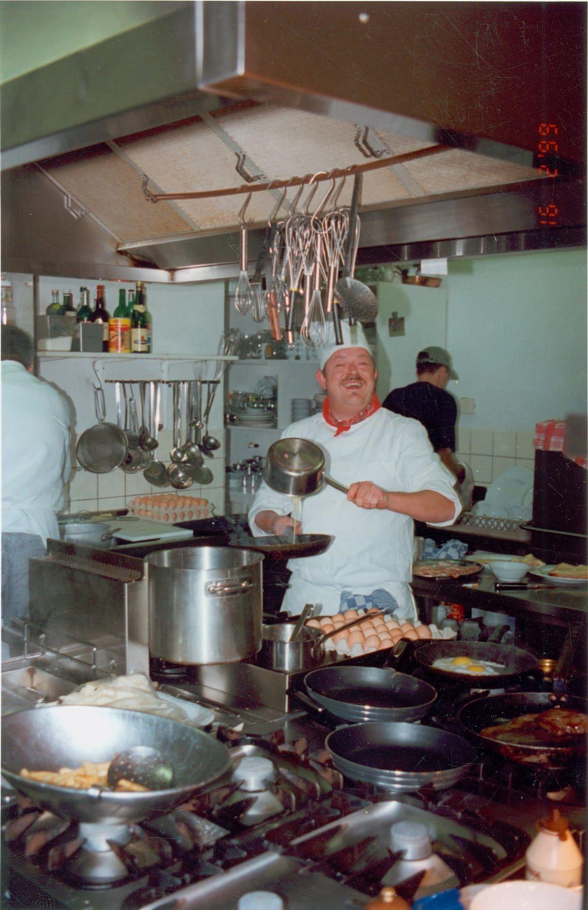D.E. Ut Zooyque in 1999